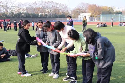“強國下一代 共筑航天夢”——常州市明德實驗中學體驗式科普實踐活動圓滿收官
